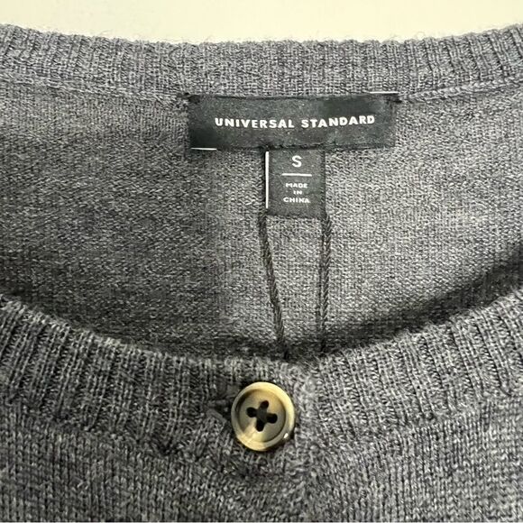 Universal Standard Grey Melange City Wool Cardigan - Picture 4 of 8